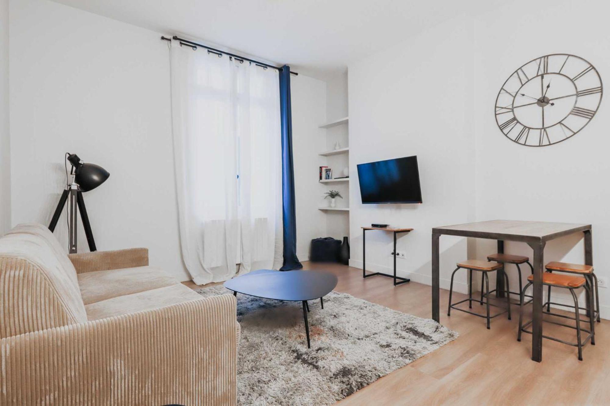 Modern Apartment 1Br- 4P Le Marais Quarter Париж Екстериор снимка