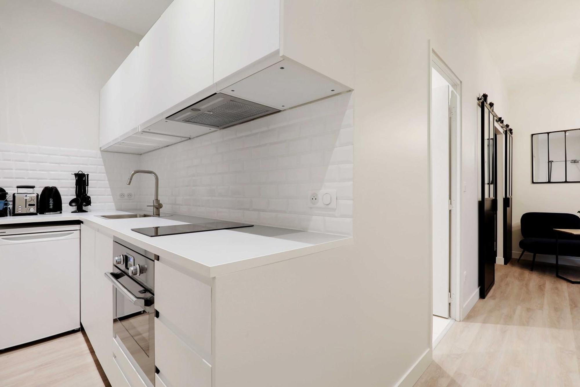 Modern Apartment 1Br- 4P Le Marais Quarter Париж Екстериор снимка